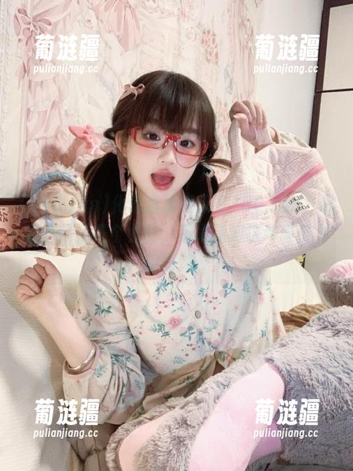 化身资源猎人在166.run，总觉得我还是个小白，不太适应这种吸引力的轰炸…