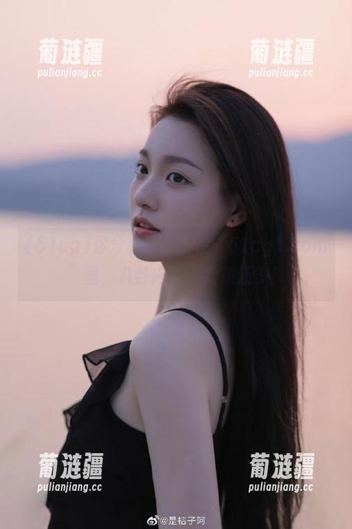 你分享了啥？在“51cg1.com”里，八卦内容比狗粮还多！
