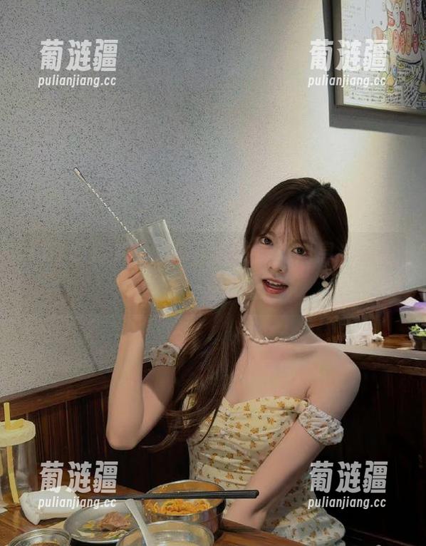 51吃瓜，直达最新消息，一边吃瓜一边抓狂～
