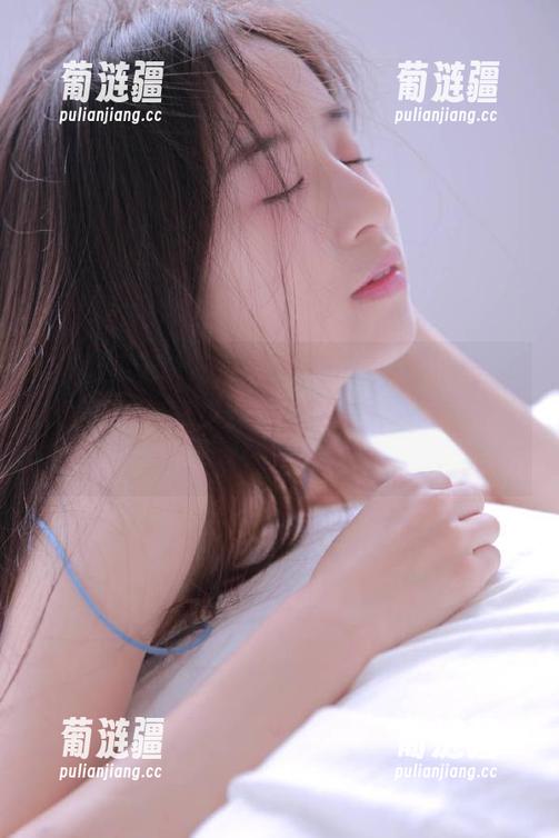 51吃瓜ccgg备用线路的github更新，我一边观看一边想着，吃瓜和编程果然也是种匹配。