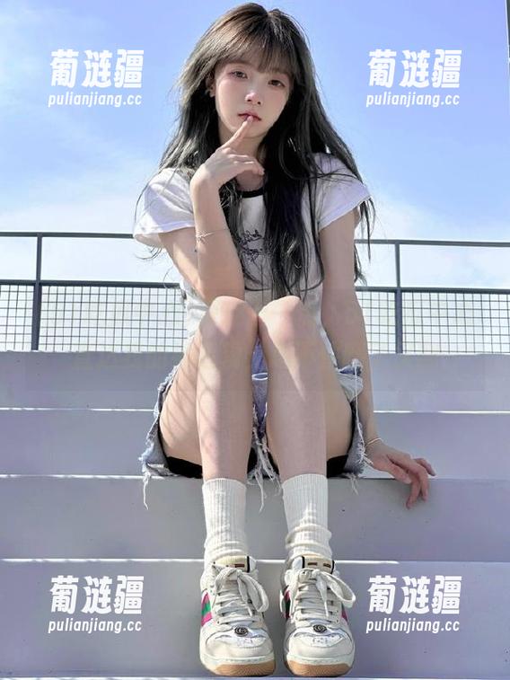 深夜十一点，51吃瓜中心直达我的神逻辑，忍不住翻了又翻