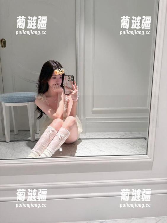 在51爆料首页徘徊，心里默默期待美味瓜的到来