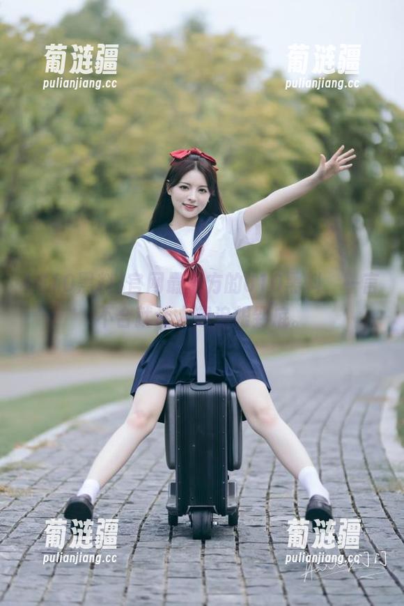 官网最上方的610黑料，一言不合就让人想追根到底。