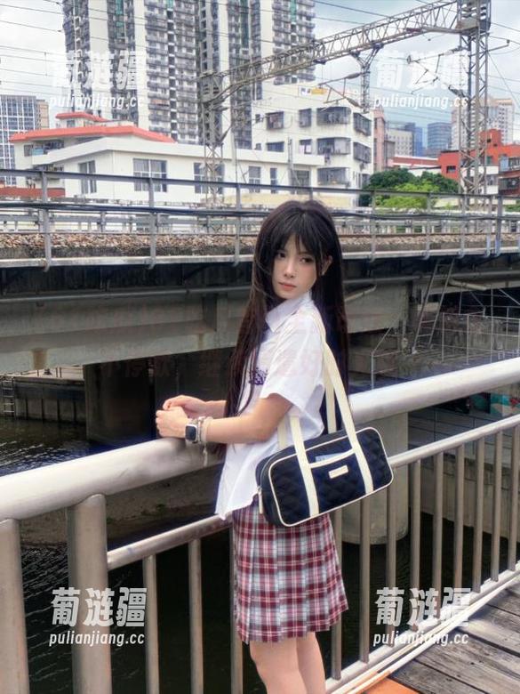 61吃瓜首页全新改版，黑料永不停歇，继续消遣好时光哦～