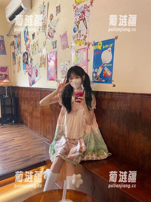 tttzzz.su黑料直达！保准让你惊掉下巴，别眨眼，吸收中…