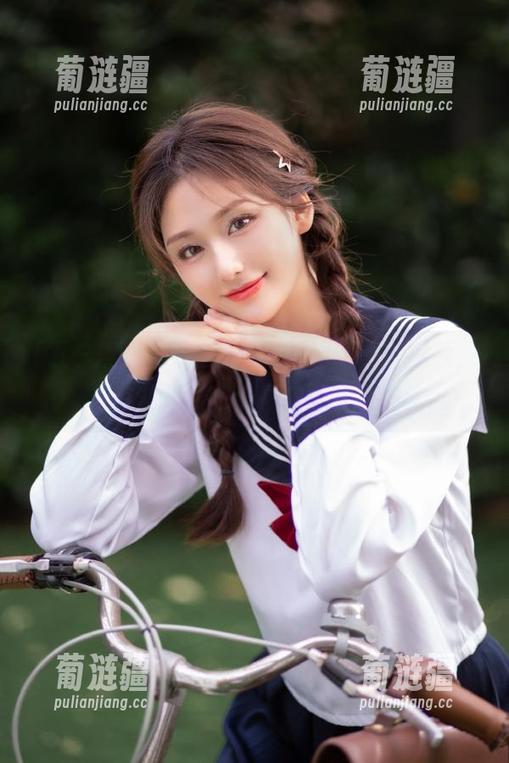 我在五一黑料翻到一段视频，心里默默在喝彩，真敢放！