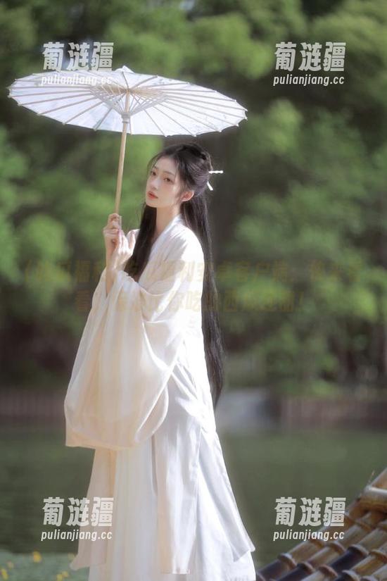 吃瓜福利安卓客户端：快来看看，保准比你吃的西瓜还甜！