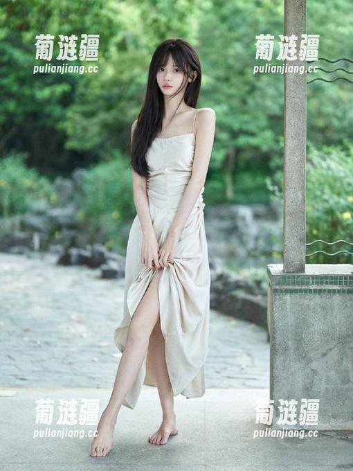 吃瓜网 如果你想在19吃瓜网嗅到最新的味道,那就得记得“永不迷路”,不然我就不吃你的一口瓜了!