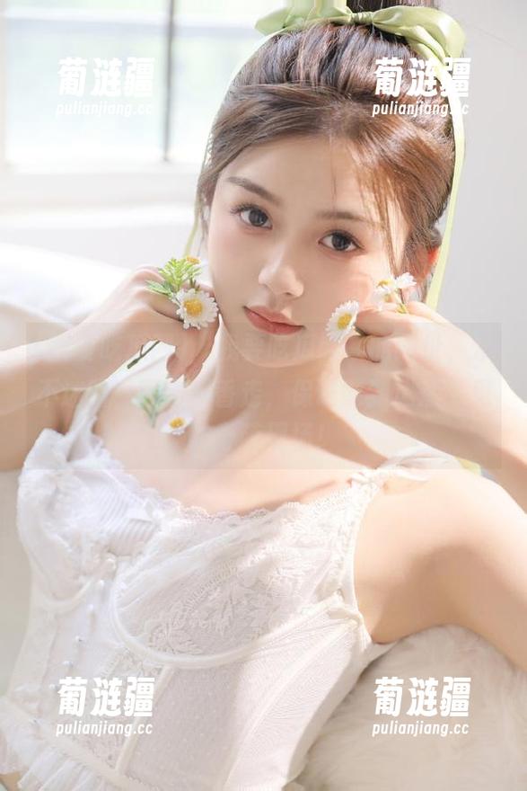 “我要吃瓜网”的网址，永不迷路，顺着瓜香走，保证能到达活久见的奇葩现场！