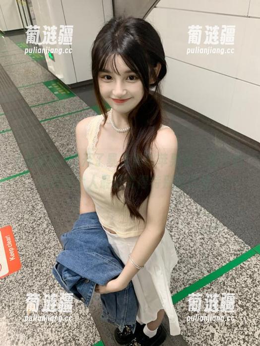 开了暴走黑料苹果版，朋友都说我这个人最近变得特别嘴巴快。