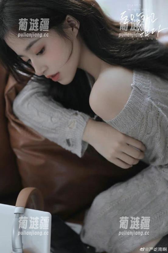 黑哥冲料 观看黑哥冲料,今夜和玩偶一起化身夜行动物,想象一下那个画面…