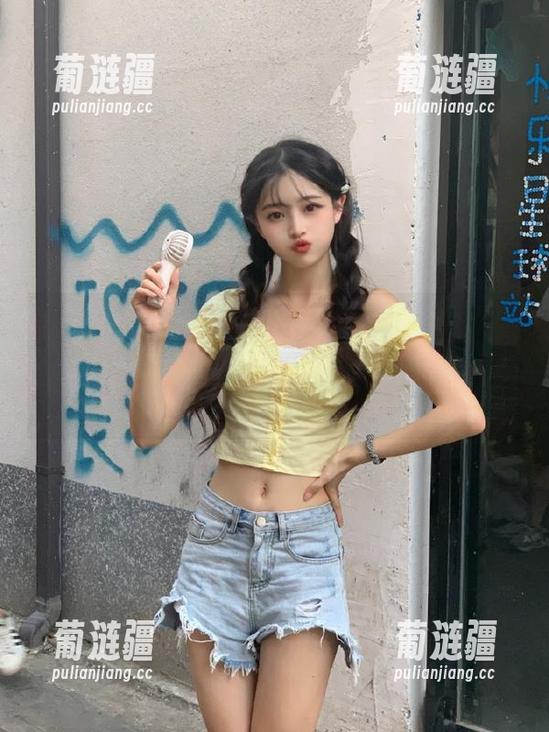 首页闪灵登场：黑料不打烊日常更新中，连我家猫都开始盯着这些瓜了。