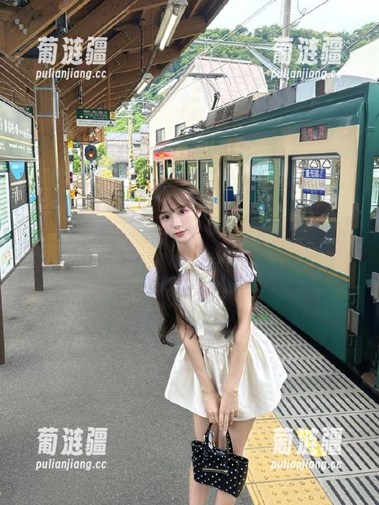 黑料不打烊 “黑料不打烊万里长征”:夜深人静,你还在刷这个网站吗?