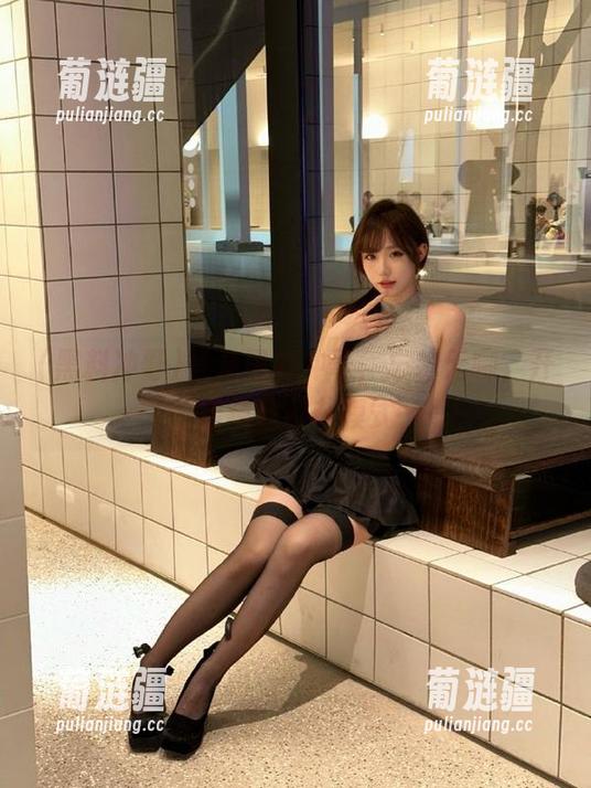 黑料冲哥 登录黑料冲哥,忘掉无聊,开启疯狂八卦模式