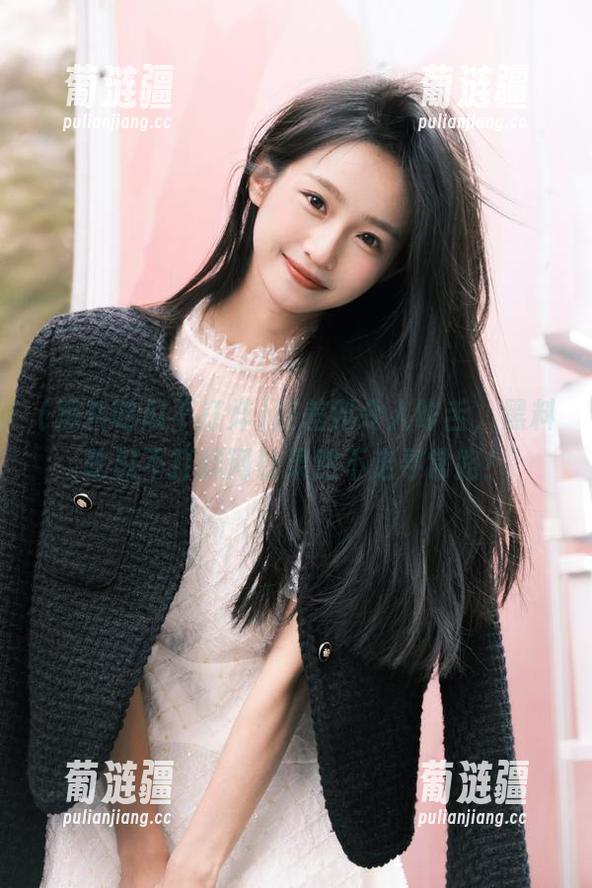 反差到令人咋舌，黑料吃瓜不打烊网址果然不走寻常路！