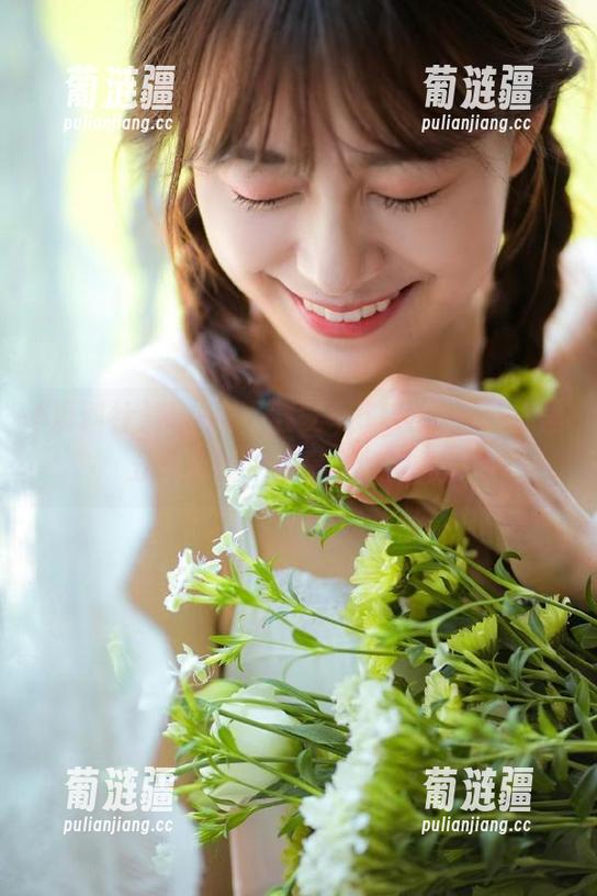 第一次下载安卓51黑料社，心里五味杂陈，像是在翻旧账。