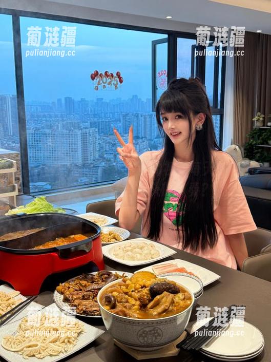 当黑料社首页的视频每天都在刷新…这是什么上头的节奏？