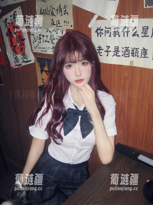一边观看黑料福利，一边吃小零食，真不错