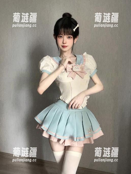 在“黑料网冫hlw.bet”视频里看到的那个人，又让我想起以前的那个……唉，不能说呀！