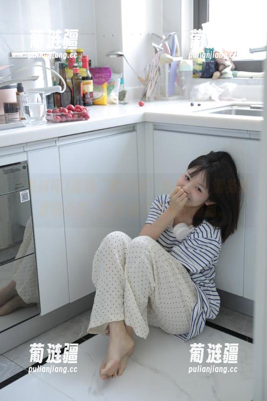 遇到“黑料网”导航时，请务必放慢心跳，它会指引你走出喧嚣。
