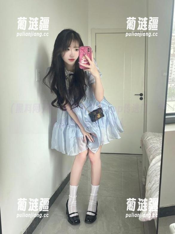 不一样的黑料网app传送门，今天的瓜看起来特撩人