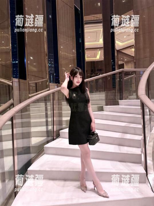 黑料网iOS：在线嗑瓜、交易尴尬，社交就靠这一手！